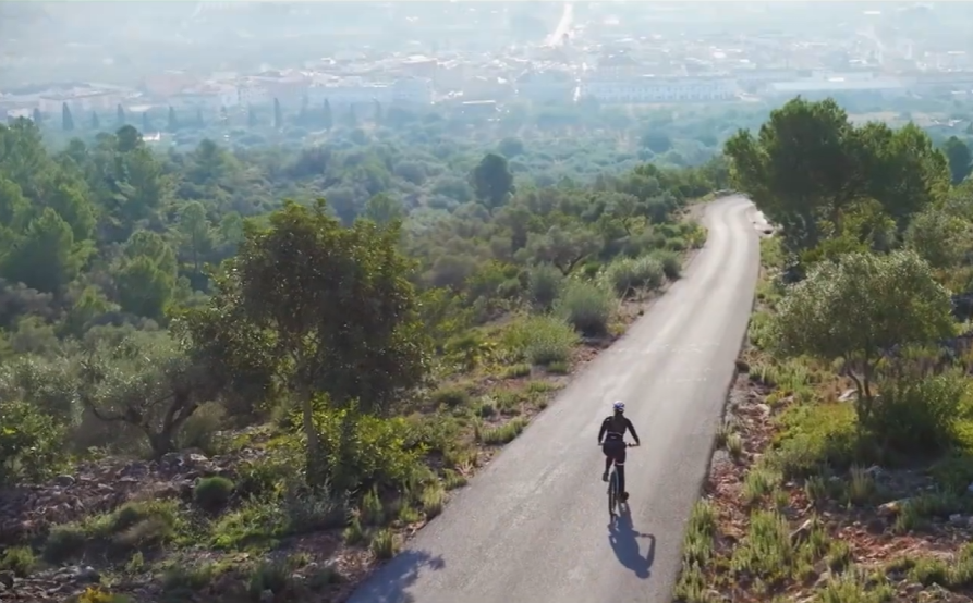 Valencians sobre rodes: la Vía Verde del Serpis con Gema Payá. Naturaleza, historia industrial y gastronomía de Cocentaina a Gandía